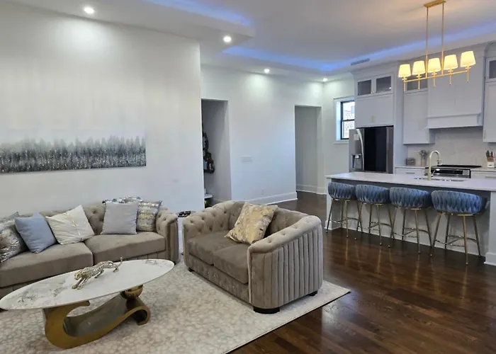 The Luxe Building- 2 Bedroom In Apartamento