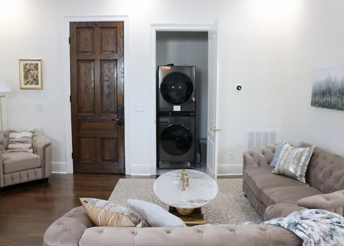 The Luxe Building- 2 Bedroom In Apartamento *